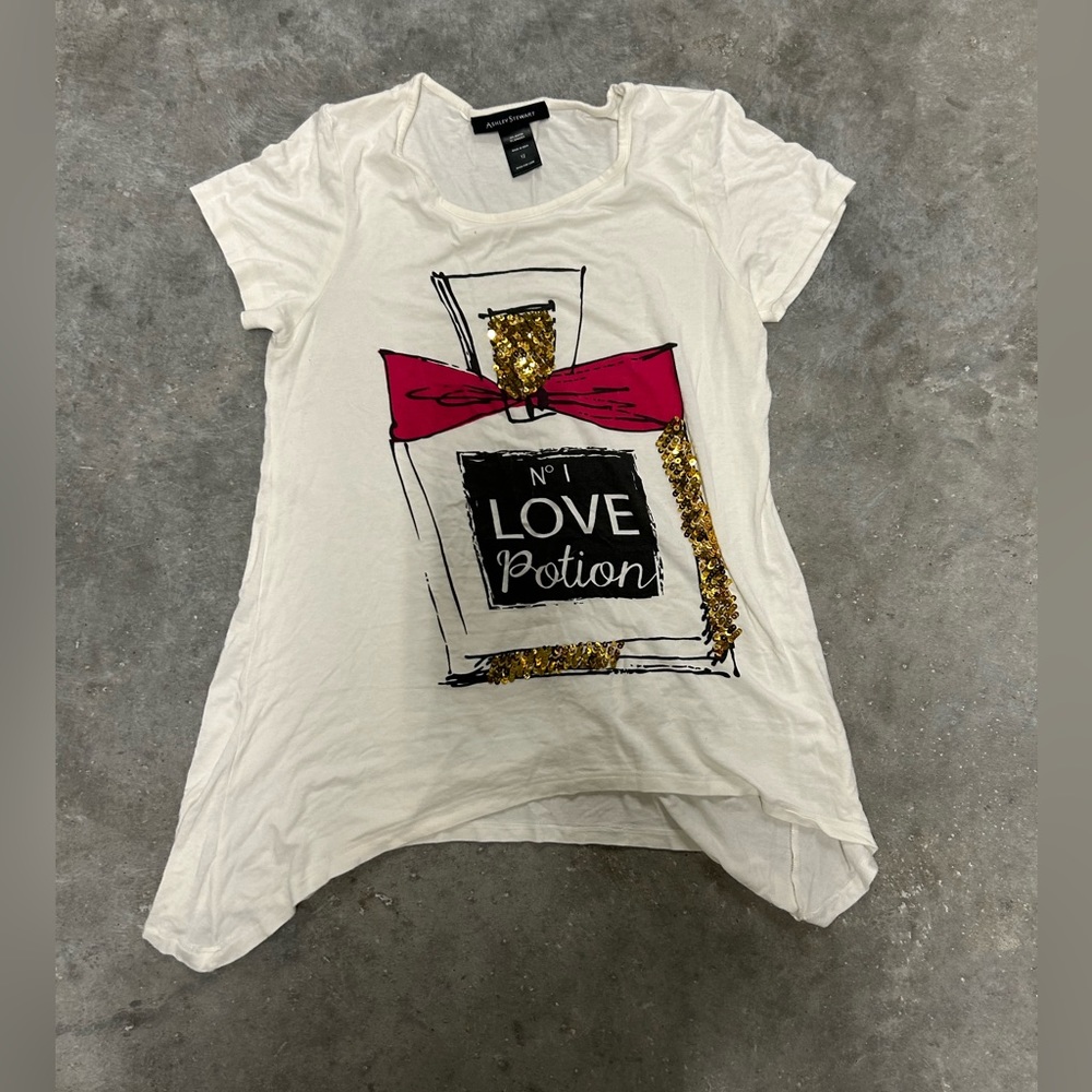 No. 1 Love Potion Graphic Tee